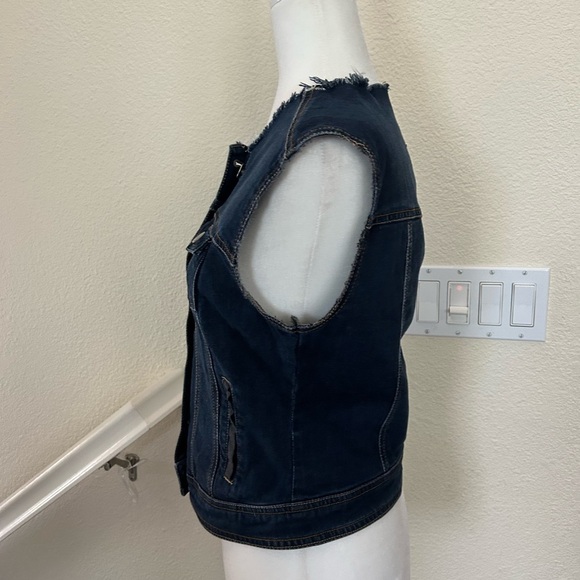 W118 by Walter Baker Denim Vest size S - Picture 10 of 15